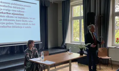 11. klasēm tikšanās patriotiskās noskaņās