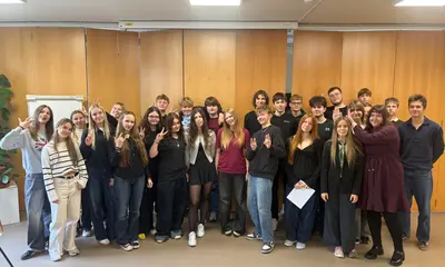 Angļu valodas publiskās runas konkursu Jēkabpils Valsts ģimnāzijā